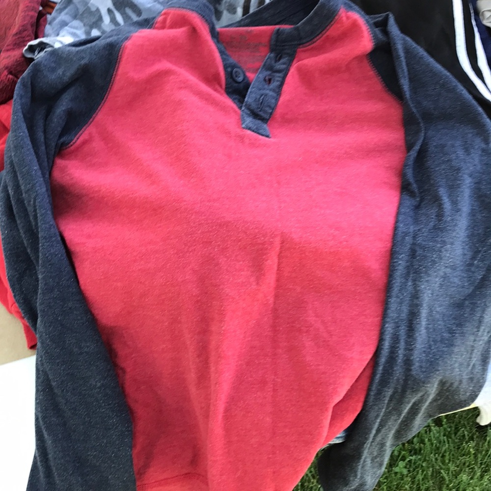 Long sleeve shirts